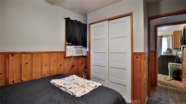 23747 Bowl, Crestline, CA 92325
