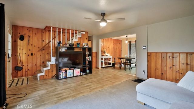 23747 Bowl, Crestline, CA 92325