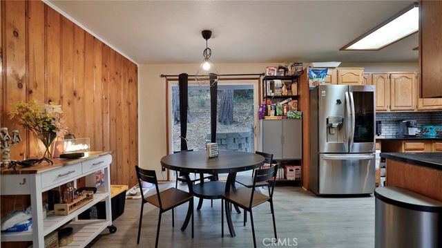 23747 Bowl, Crestline, CA 92325