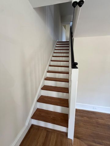 26 S WYOMING AVE, Ardmore, PA 19003