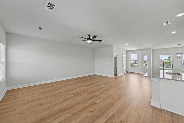 9312 Gladsome PATH, Manor, TX 78653
