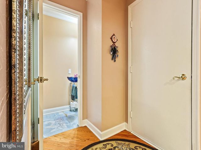518 JASON DR, Southampton, PA 18966