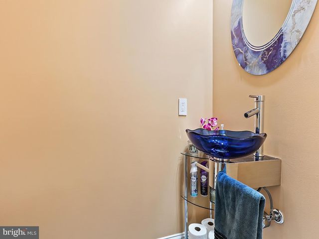518 JASON DR, Southampton, PA 18966