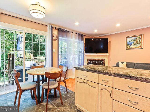 518 JASON DR, Southampton, PA 18966