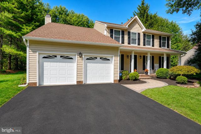 41 HIBISCUS LN, Robbinsville, NJ 08691
