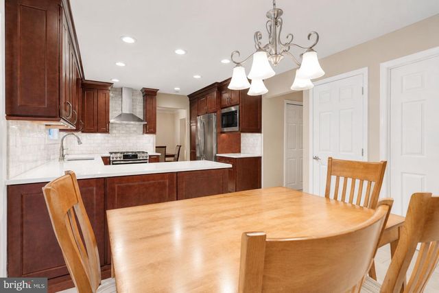 41 HIBISCUS LN, Robbinsville, NJ 08691