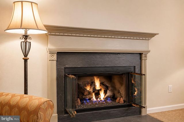 41 HIBISCUS LN, Robbinsville, NJ 08691