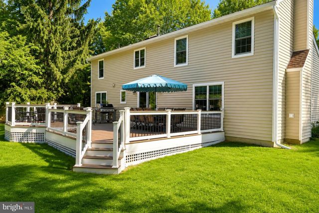41 HIBISCUS LN, Robbinsville, NJ 08691