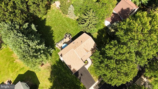 41 HIBISCUS LN, Robbinsville, NJ 08691