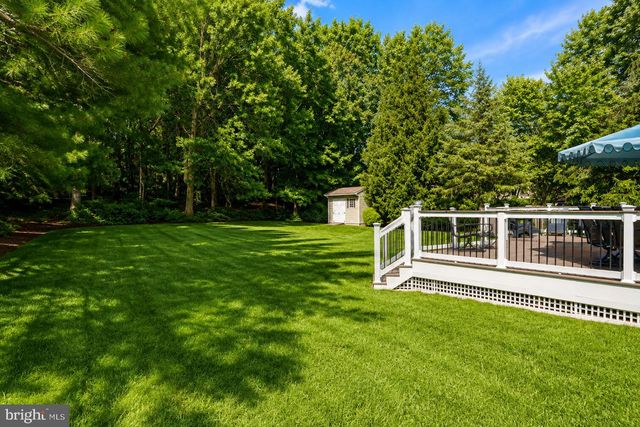 41 HIBISCUS LN, Robbinsville, NJ 08691