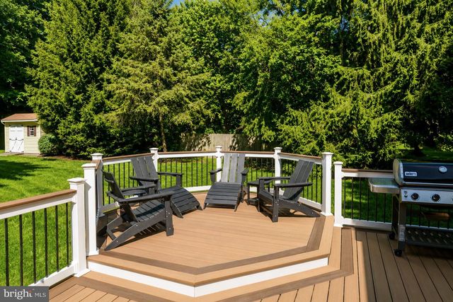 41 HIBISCUS LN, Robbinsville, NJ 08691