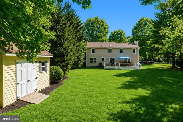 41 HIBISCUS LN, Robbinsville, NJ 08691