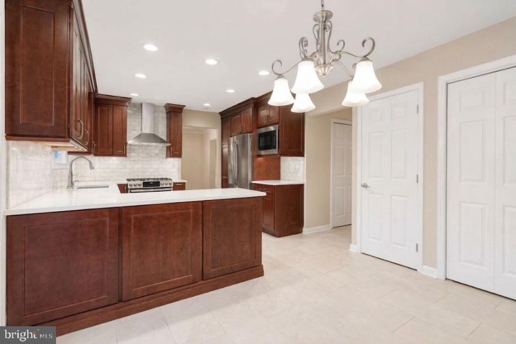 41 HIBISCUS LN, ROBBINSVILLE, NJ 08691 — photo 5