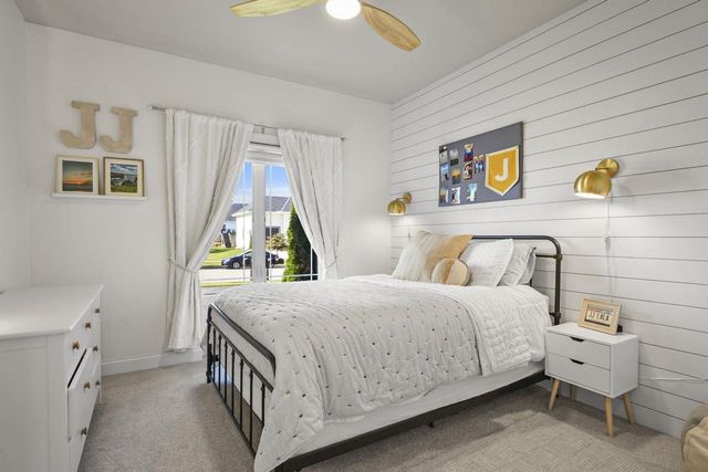 820 Lynn Street, Waunakee, WI 53597