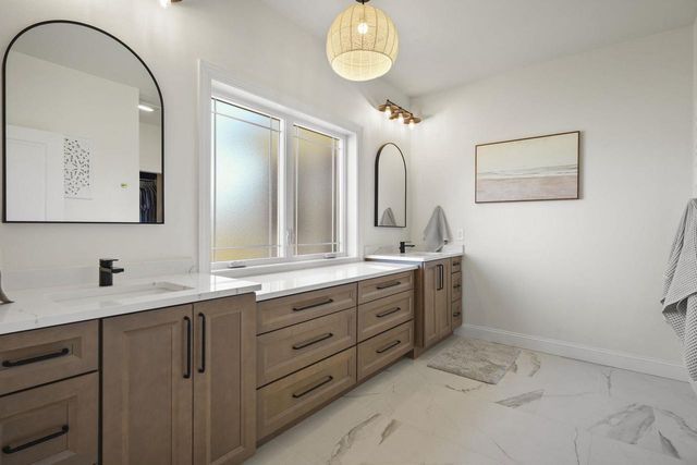 820 Lynn Street, Waunakee, WI 53597