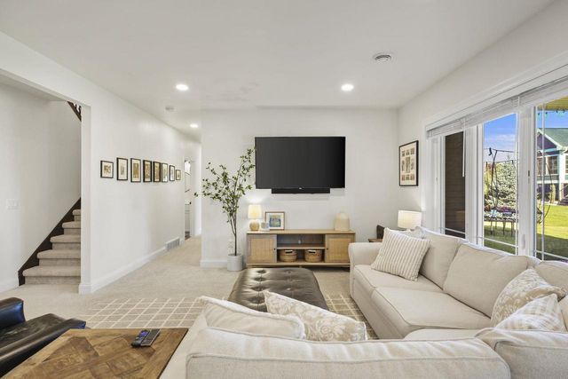 820 Lynn Street, Waunakee, WI 53597