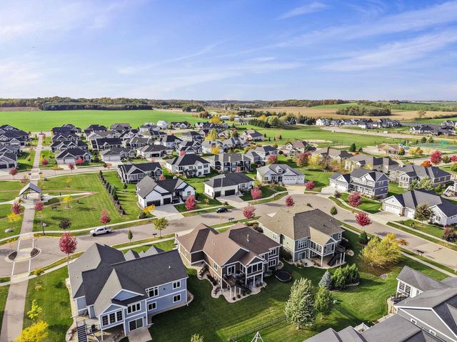 820 Lynn Street, Waunakee, WI 53597