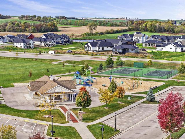 820 Lynn Street, Waunakee, WI 53597