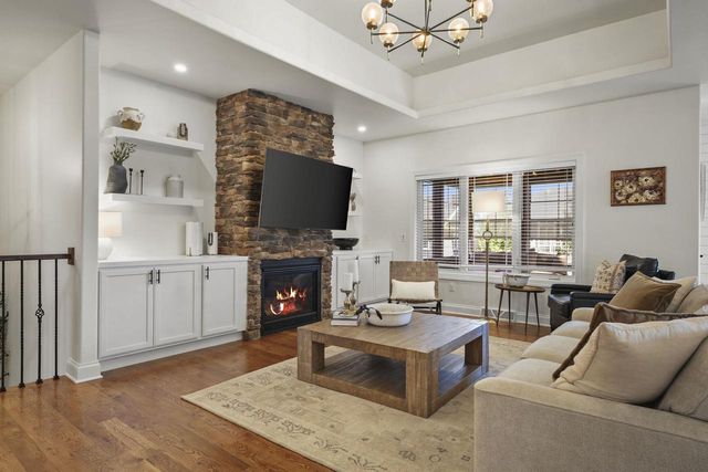 820 Lynn Street, Waunakee, WI 53597