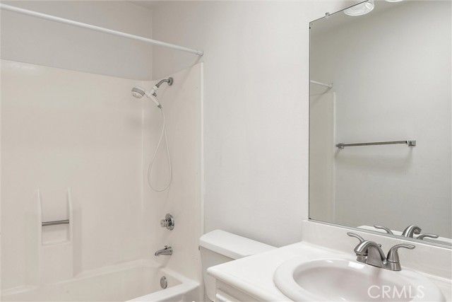 221 Marquis Place, Santa Maria, CA 93454