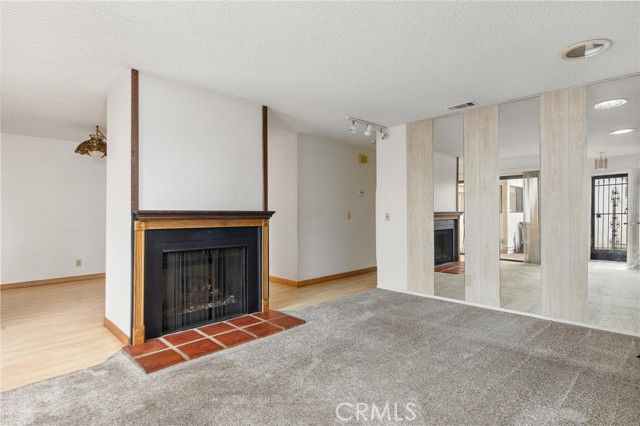 221 Marquis Place, Santa Maria, CA 93454