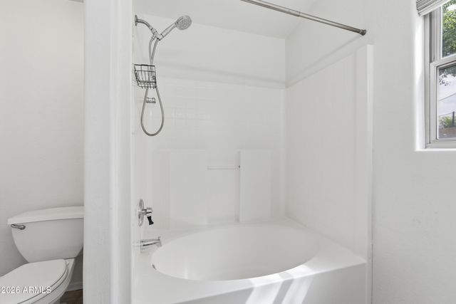 3242 E BONANZA Road, Gilbert, AZ 85297