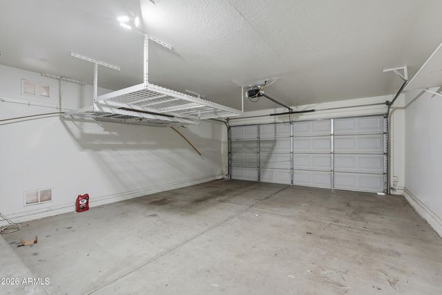 3242 E BONANZA Road, Gilbert, AZ 85297