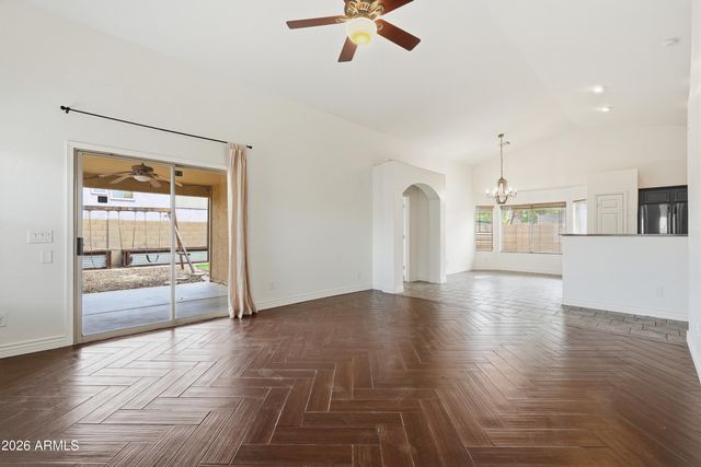 3242 E BONANZA Road, Gilbert, AZ 85297