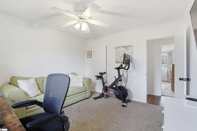 1004 Pine Oak Way, Taylors, SC 29687