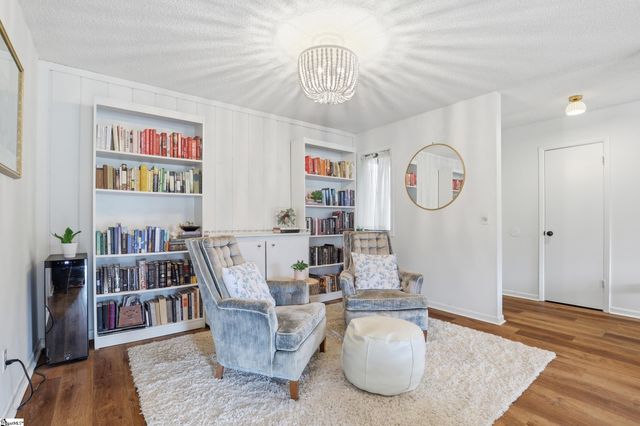 1004 Pine Oak Way, Taylors, SC 29687