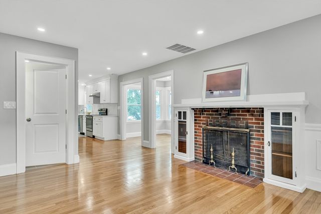 37-39 Lewis Rd 2, Belmont, MA 02478