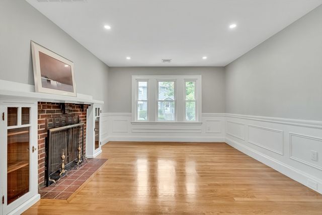 37-39 Lewis Rd 2, Belmont, MA 02478