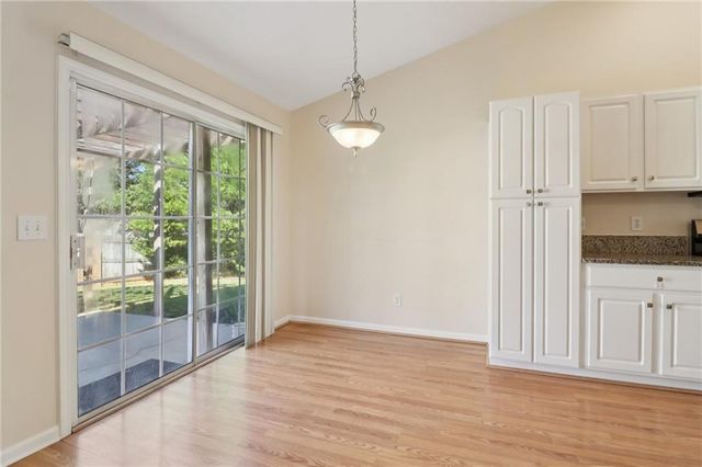 1038 River Plantation Drive, Woodstock, GA 30188