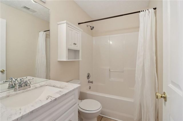 1038 River Plantation Drive, Woodstock, GA 30188