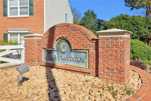 1038 River Plantation Drive, Woodstock, GA 30188