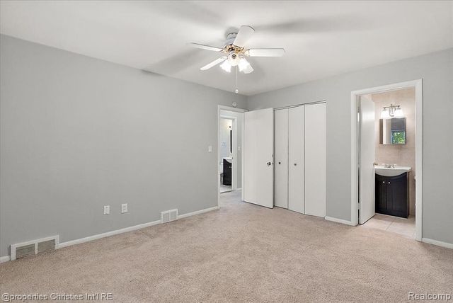 880 N Adams Road 6, Birmingham, MI 48009