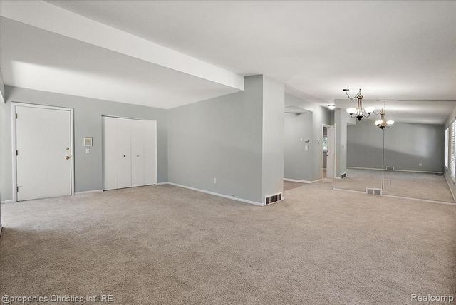 880 N Adams Road 6, Birmingham, MI 48009