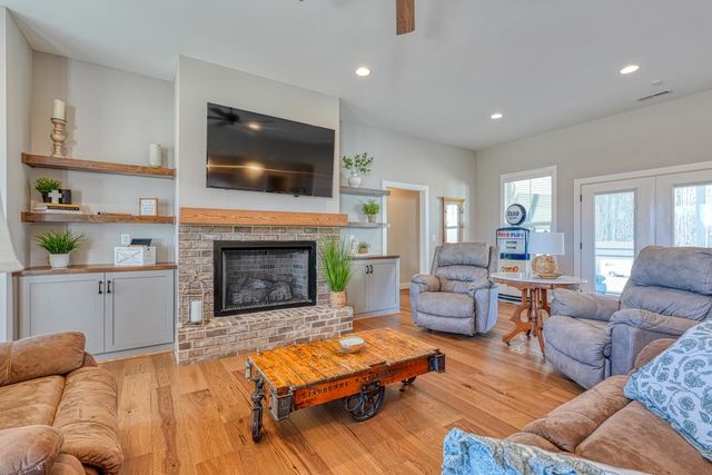 899 Hampton Road, Lyman, SC 29365