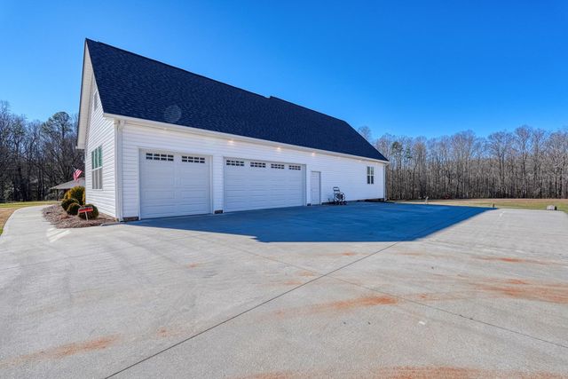 899 Hampton Road, Lyman, SC 29365