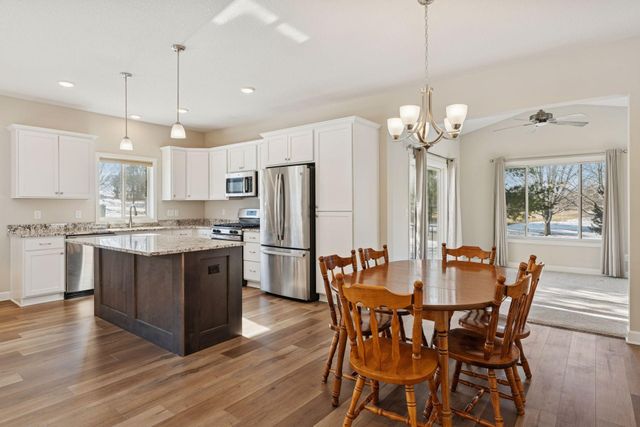 10751 Settlers Lane, Hanover, MN 55341