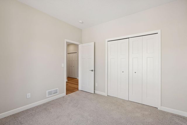 10751 Settlers Lane, Hanover, MN 55341