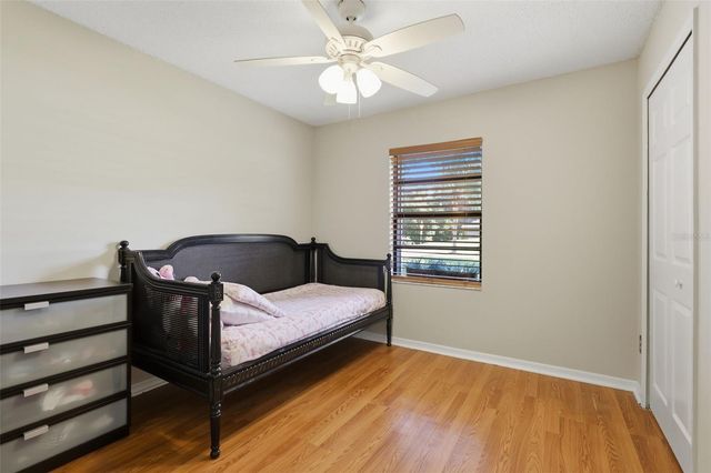 27627 LOIS DRIVE, Tavares, FL 32778