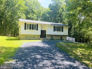 265 SUNDANCE RD, Effort, PA 18330