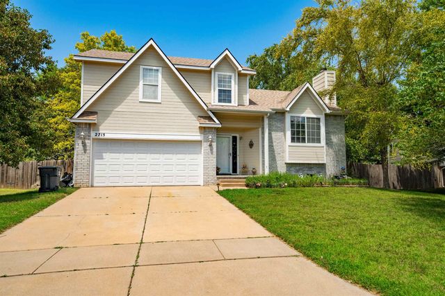 2715 S Crestline Ct, Wichita, KS 67215