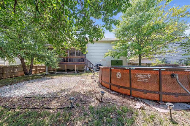 2715 S Crestline Ct, Wichita, KS 67215