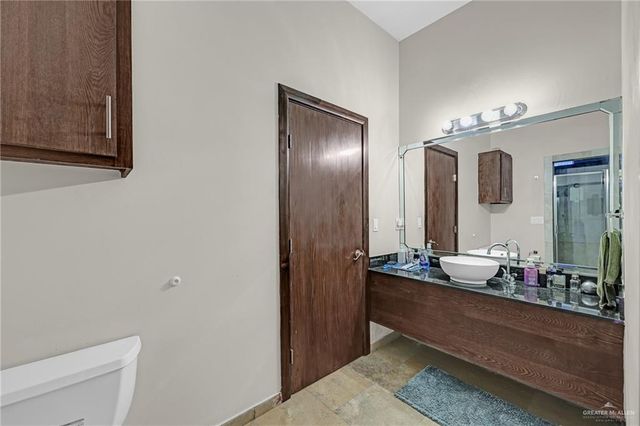 1010 Red River Street, Mission, TX 78572