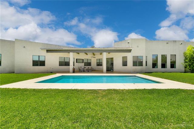 1010 Red River Street, Mission, TX 78572