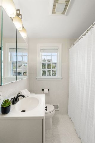 21 Rose Dr, Newton, MA 02465