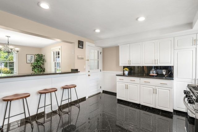 21 Rose Dr, Newton, MA 02465