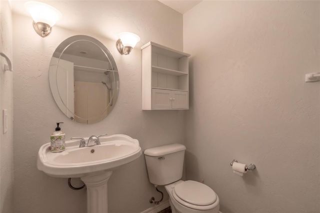 940 Lake Vista Road, Edmond, OK 73034